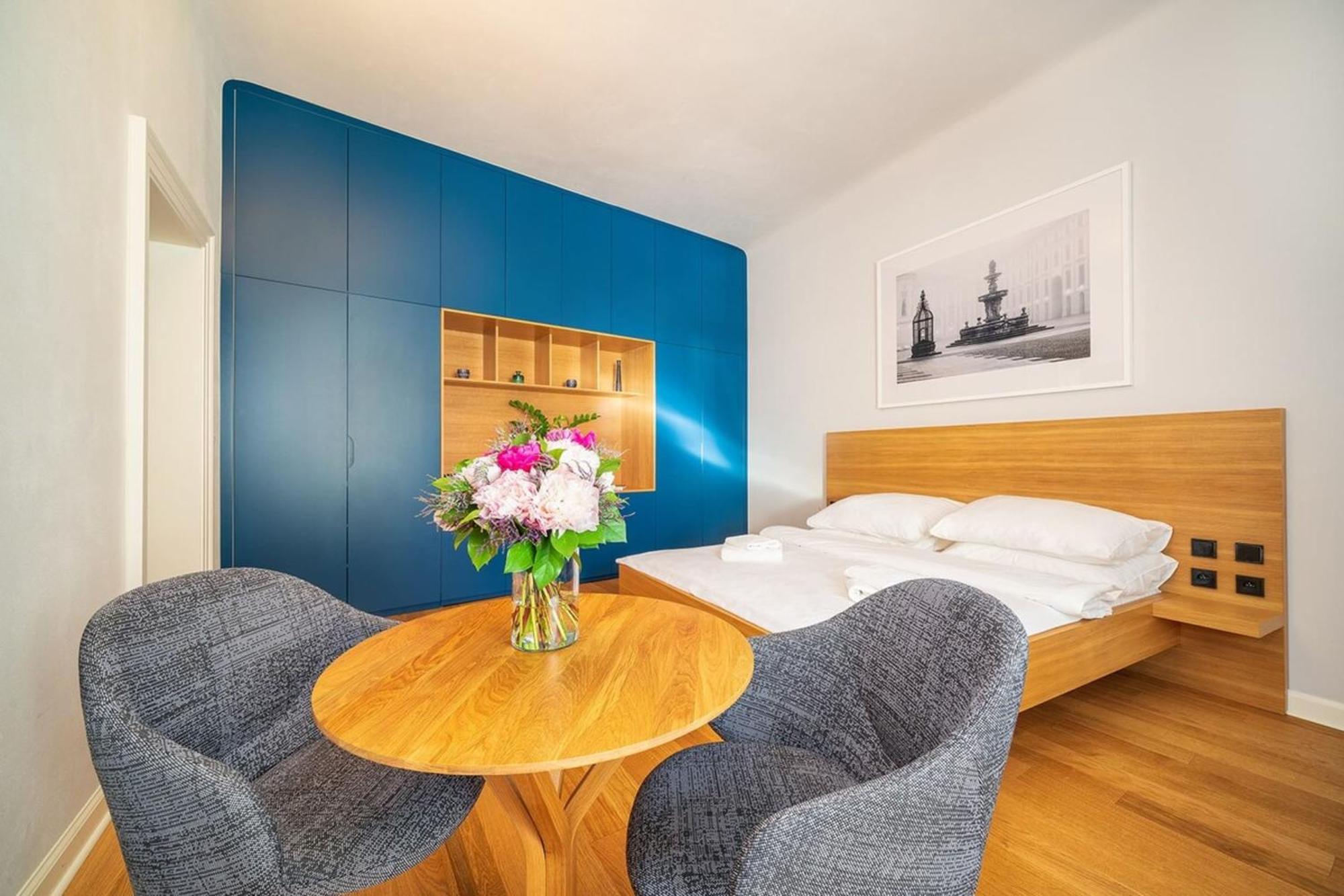 Quiet City Center Apartment In Hip & Foodie Area Praha Eksteriør bilde